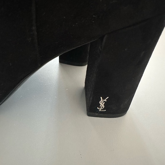 SAINT LAURENT Black Suede Booties - Picture 2 of 4